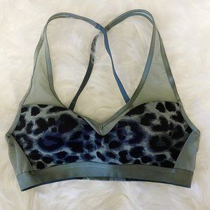 Victoria's Secret Incredible Max Leopard Sports Bra Green 32B
